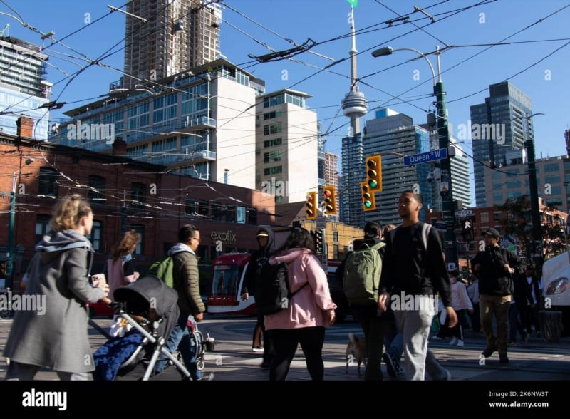 Saturday Afternoon at Queen and Spadina